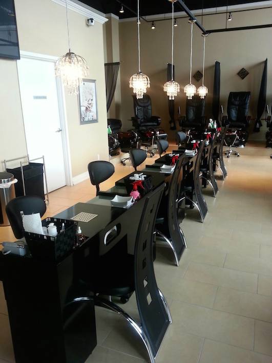 Vixen Nails & Spa - Mississauga